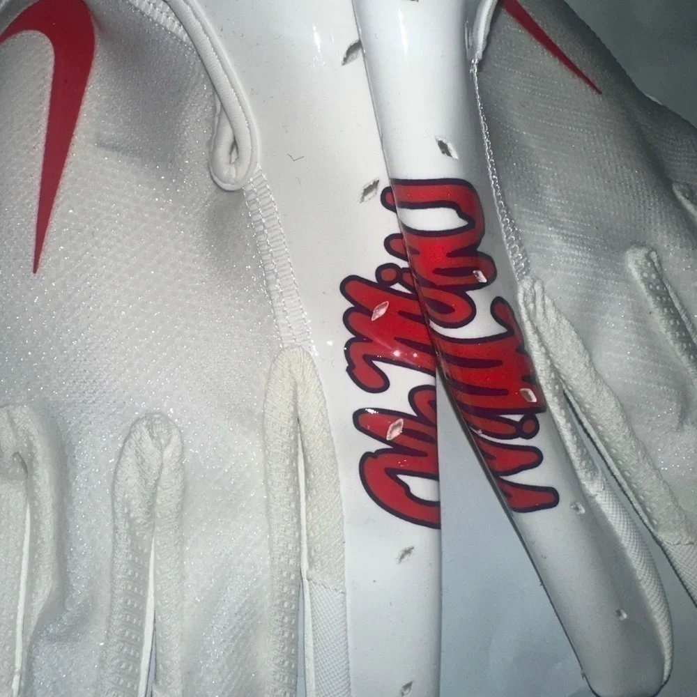 New NIKE VAPOR KNIT 4.0 NCAA OLE MISS RECEIVER FOOTBALL GLOVES Sz 3XL XXXL